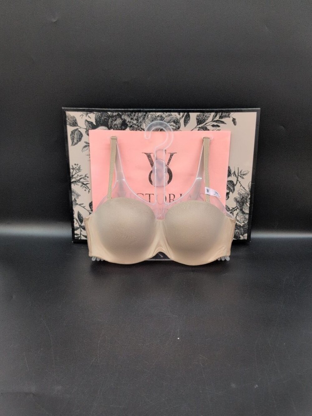 Victoria Secret Invisible Lightly Lined Smooth Strapless Bra 34B Praline